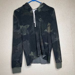 Camo Cropped Hoddie
